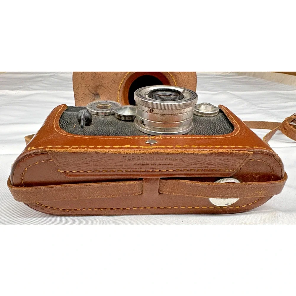 Argus C3 35mm Rangefinder Camera With 50mm Cintar Lens Leather Case Untested